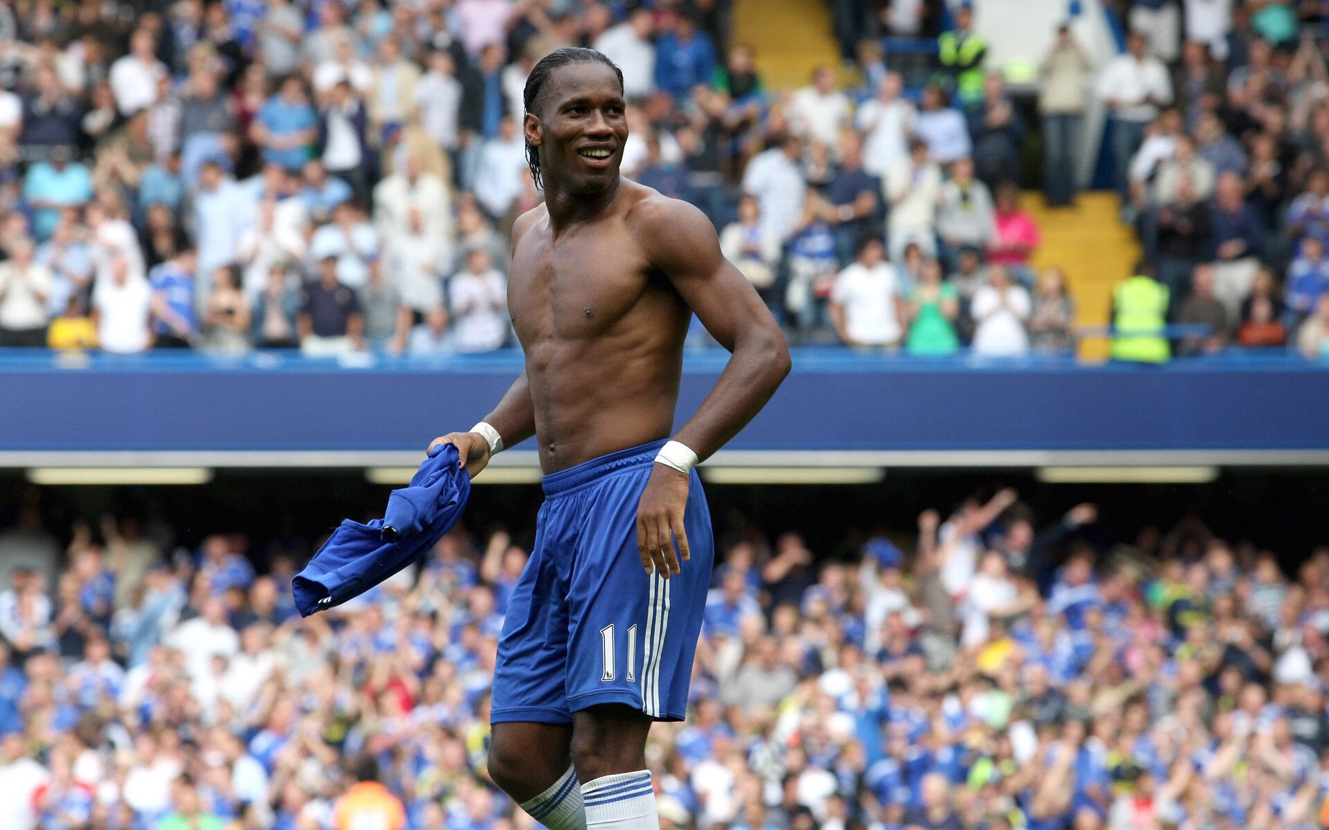 _勇士队三分狂潮再现，主场大胜_，勇士队 三分